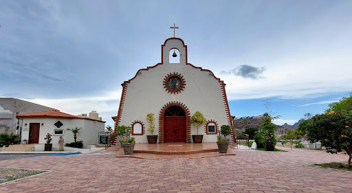 Parroquia San Carlos Borromeo