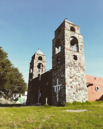 Iglesia Lomas de Tepemecatl Hermanita